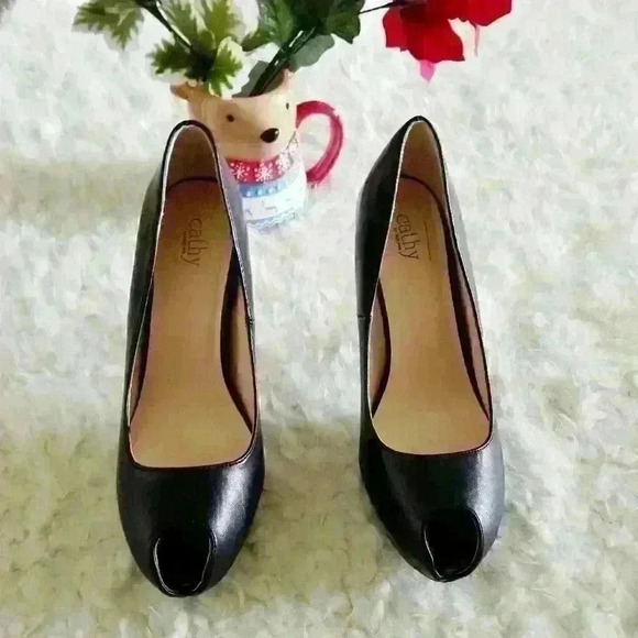 Cathy Jeans Shoes - Picture 2 of 7